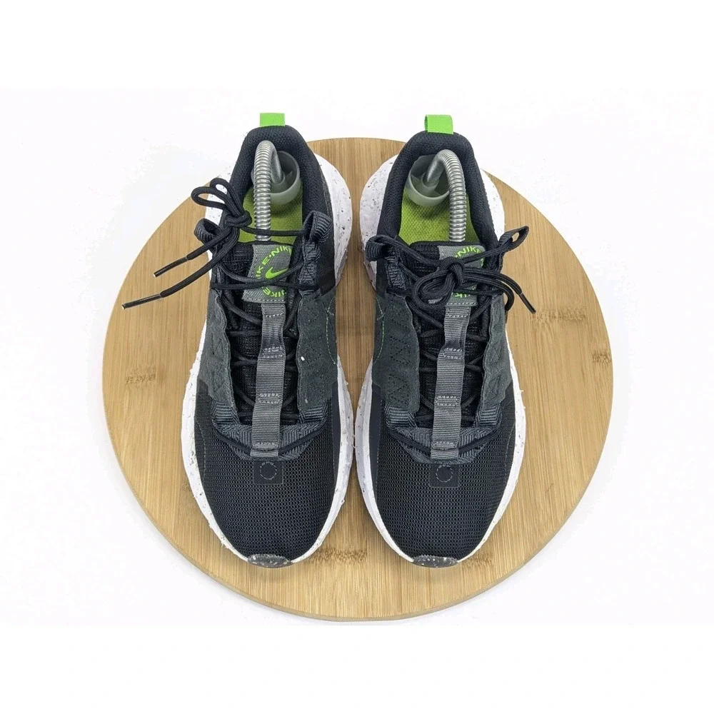 Nike very lightweight
